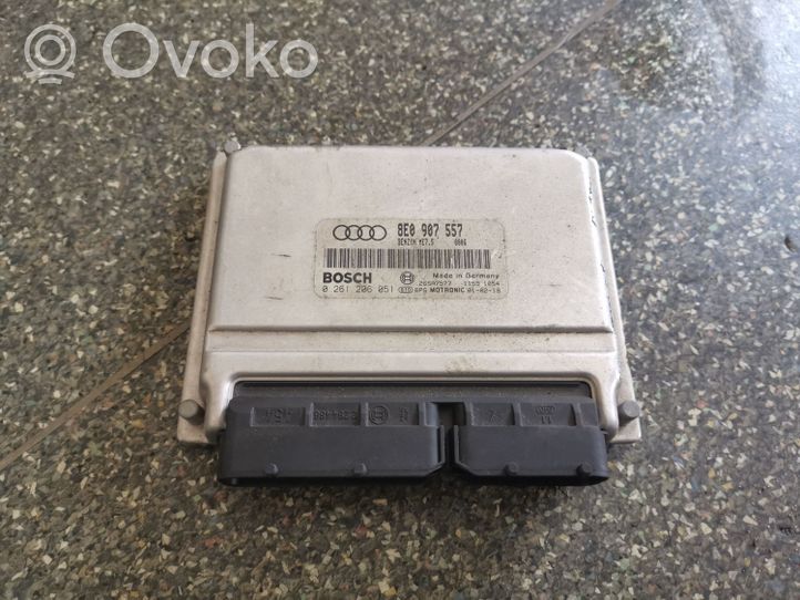 Audi A4 S4 B6 8E 8H Calculateur moteur ECU 8E0907557