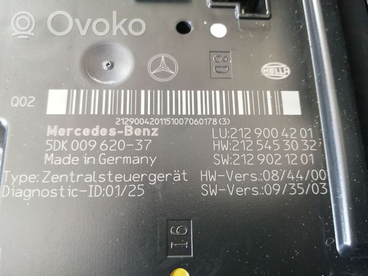 Mercedes-Benz E W212 Ramka / Moduł bezpieczników 2129004201
