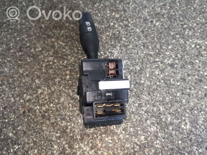 Renault Trafic III (X82) Indicator stalk K01W008AKN