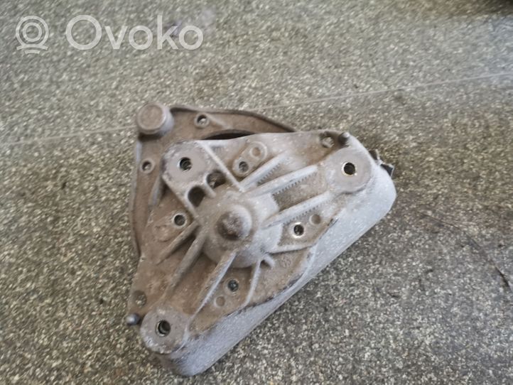 Volkswagen Touareg I Braccio di controllo sospensione anteriore inferiore/braccio oscillante 7L0407047