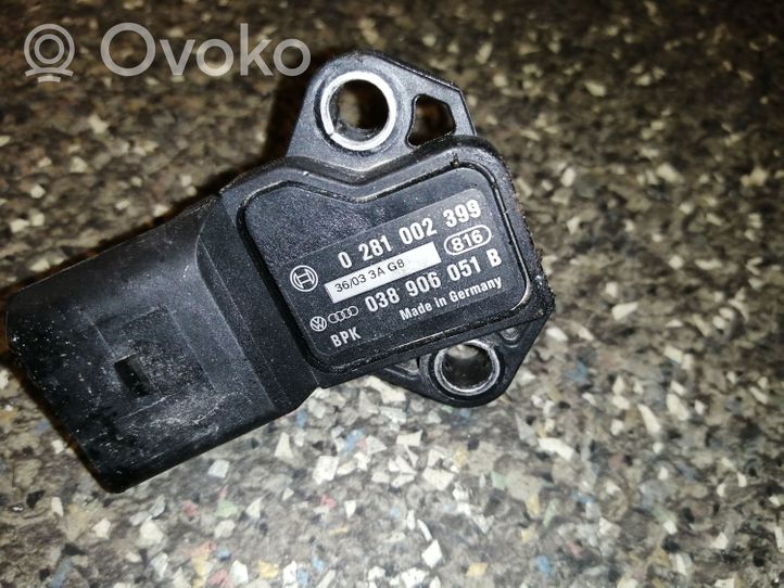 Volkswagen Touran II Air pressure sensor 0281002399