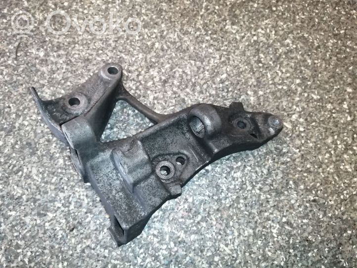 Peugeot 307 Support de générateur / alternateur 9653249480