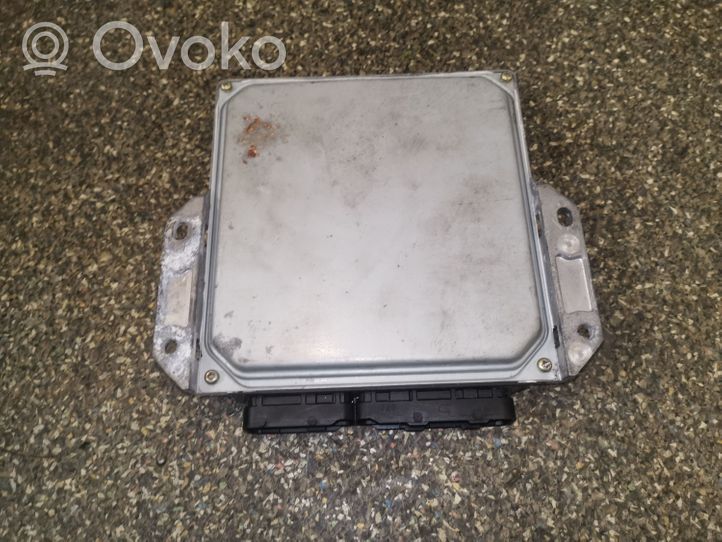 Renault Vel Satis Variklio valdymo blokas 8972406917