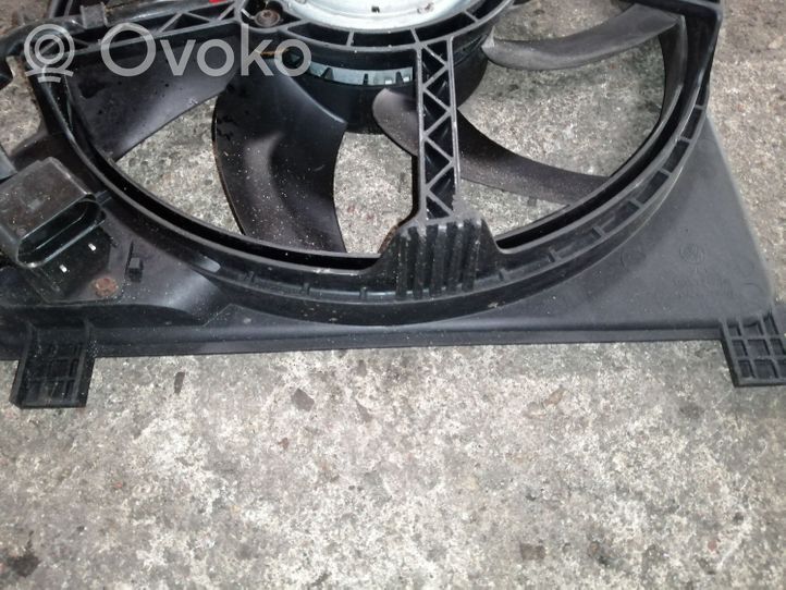 Skoda Citigo Ventilateur de refroidissement de radiateur électrique 1S0121207J