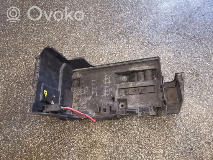 Opel Vectra C Battery tray 24413805