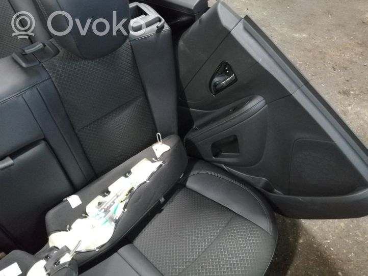 Buick Encore I Sisustussarja 