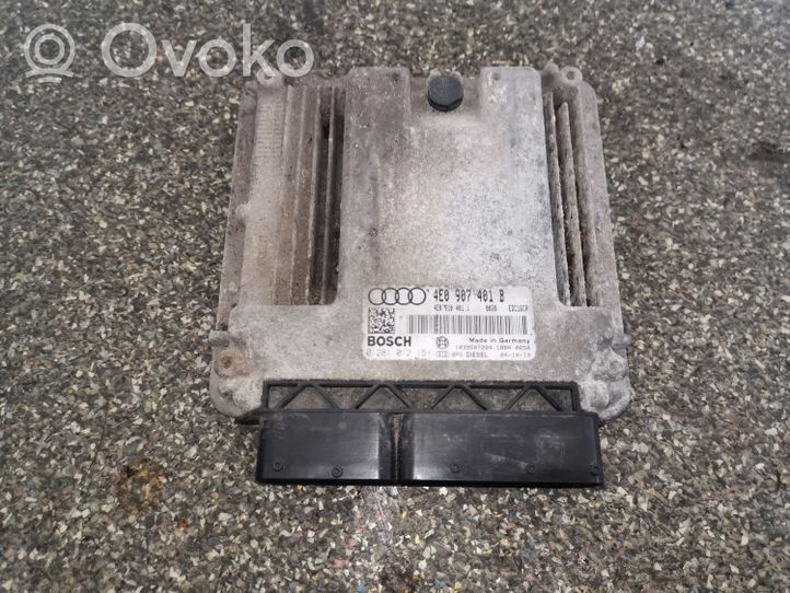 Audi A8 S8 D3 4E Moottorin ohjainlaite/moduuli 4E0907401B