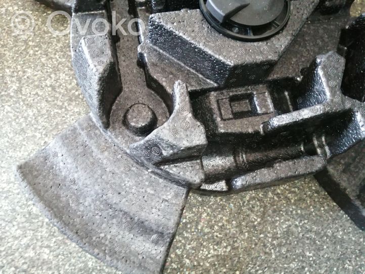 Buick Encore II Element schowka koła zapasowego 42481750