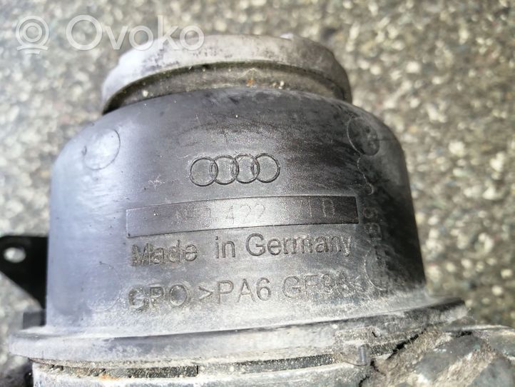 Audi A4 S4 B8 8K Ohjaustehostimen nestesäiliö 4F0422371B