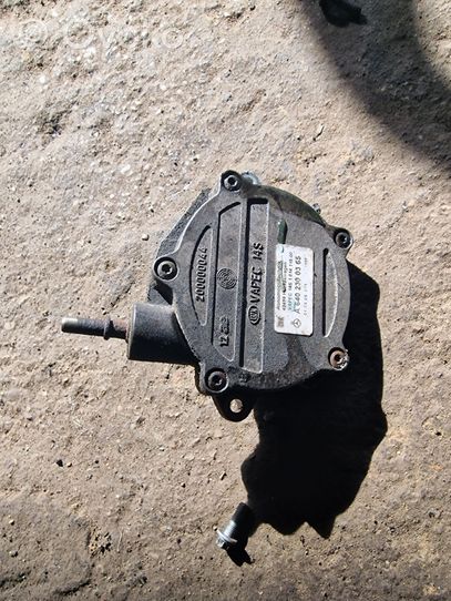 Mercedes-Benz A W169 Alipainepumppu A6402300365