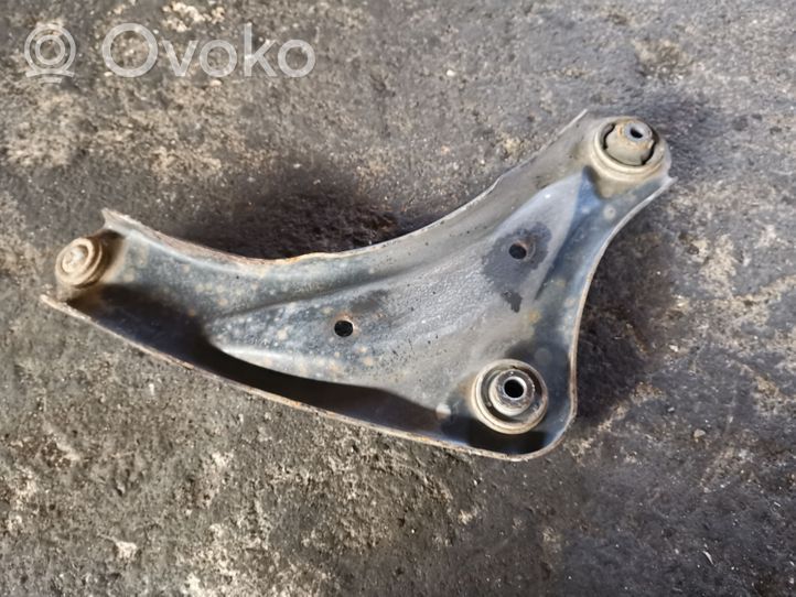 Nissan Leaf I (ZE0) Front lower control arm/wishbone 