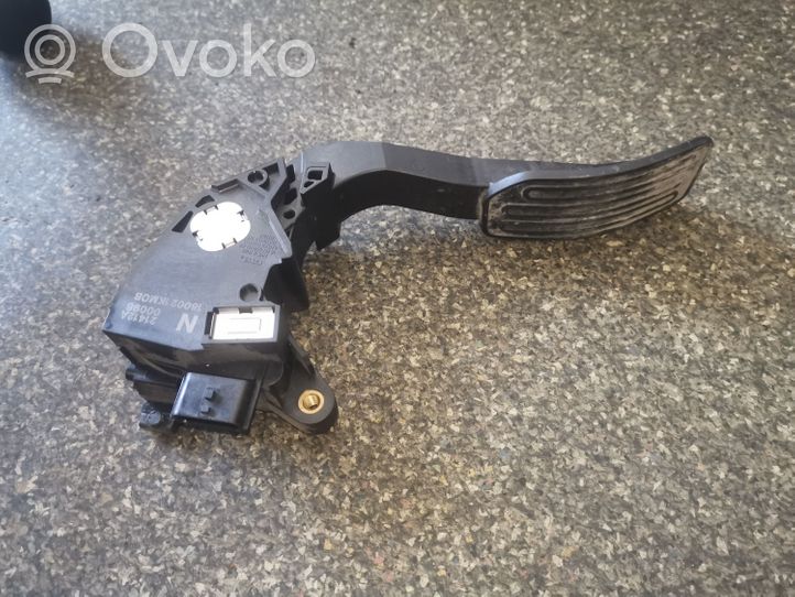 Nissan Leaf I (ZE0) Accelerator throttle pedal 180021KM0B