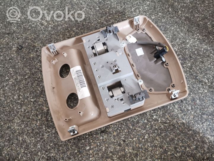 Nissan Quest Lampka podsufitki tylna 970457AA