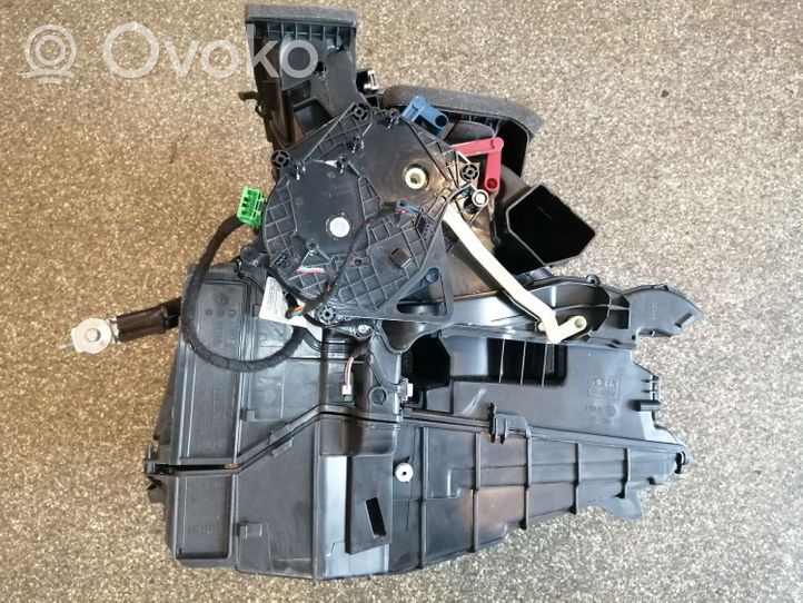 Land Rover Range Rover Evoque L538 Scatola climatizzatore riscaldamento abitacolo assemblata BJ3219B555CE