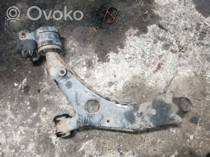 Ford C-MAX I Front lower control arm/wishbone 