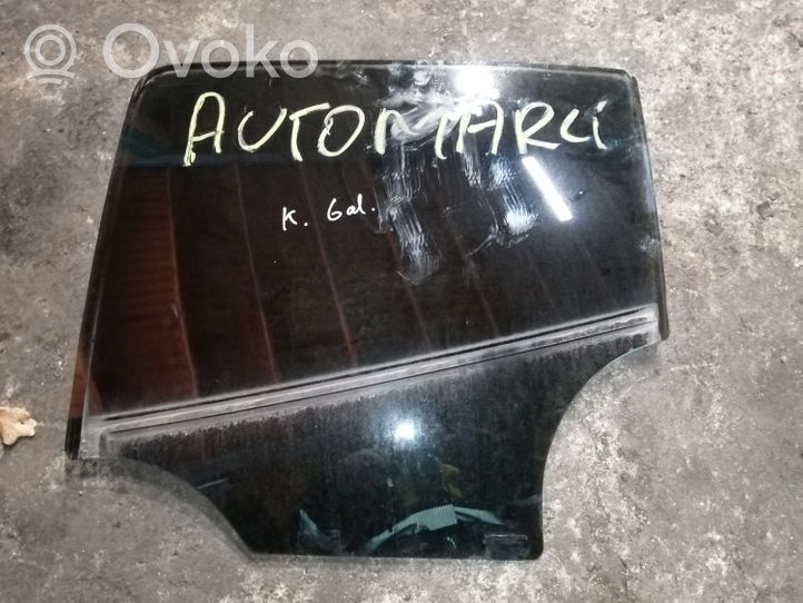 Opel Mokka X Rear door window glass 95276487