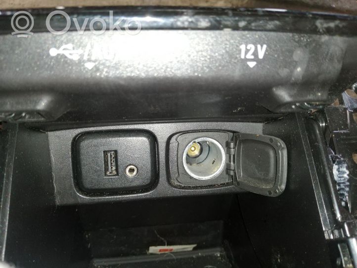 Opel Mokka X Ashtray (front) 42547478