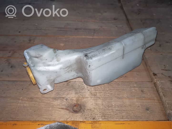 Subaru Legacy Jäähdytysnesteen paisuntasäiliö 45153AG00A