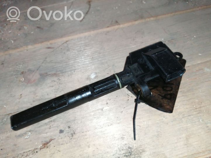 Volkswagen Polo IV 9N3 Eļļas līmeņa sensors 045907660D