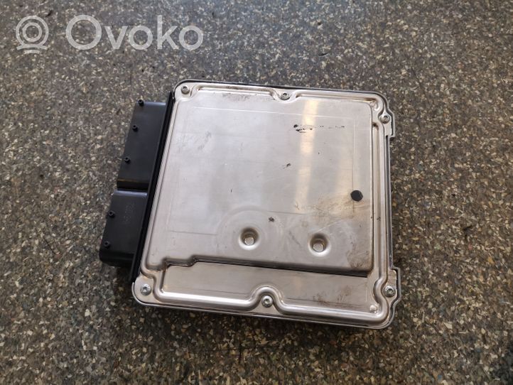 Audi A6 S6 C6 4F Variklio valdymo blokas 4F0907401B