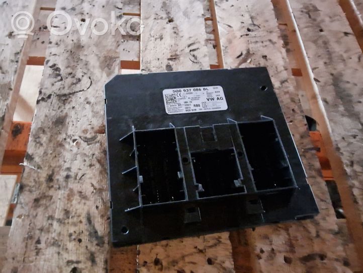 Volkswagen Touran III Module confort 5Q0937086BL