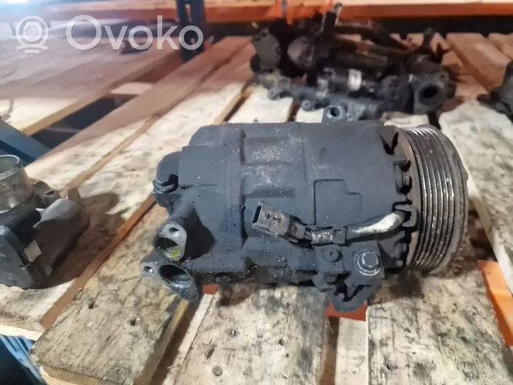 Renault Trafic II (X83) Air conditioning (A/C) compressor (pump) 