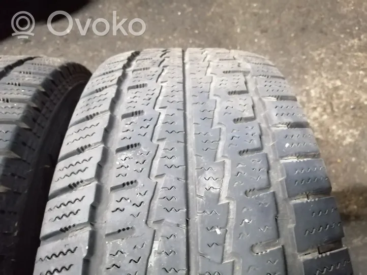 Renault Trafic II (X83) R15 C winter tire 22570R15C