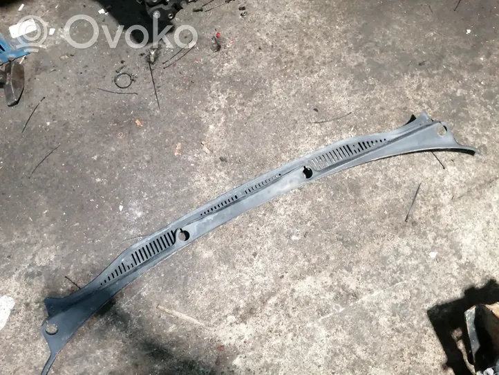 Volkswagen Caddy Rivestimento del tergicristallo 2K0819403