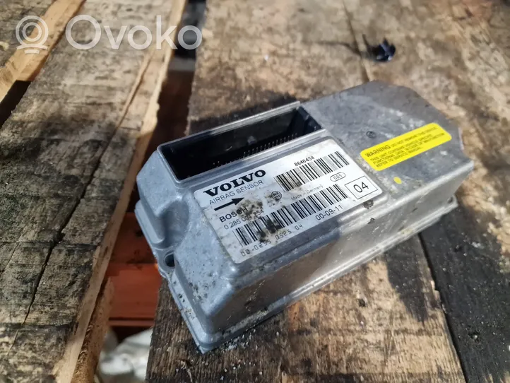 Volvo XC70 Oro pagalvių valdymo blokas 8646434
