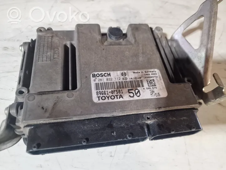 Toyota Verso Calculateur moteur ECU 0281032112