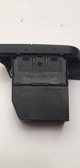 Audi A4 S4 B7 8E 8H Central locking switch button 8E2962108