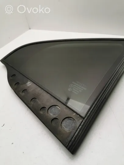 Volvo S80 Rear vent window glass 30779889