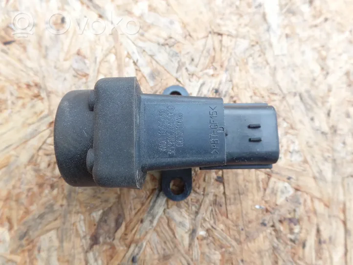 Honda FR-V Fuel cut-off switch 