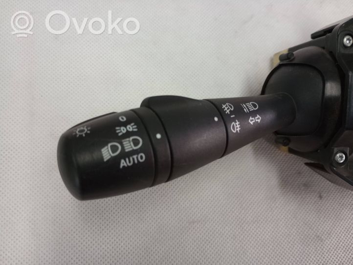 Smart ForTwo II Pyyhkimen kytkin A4539012300