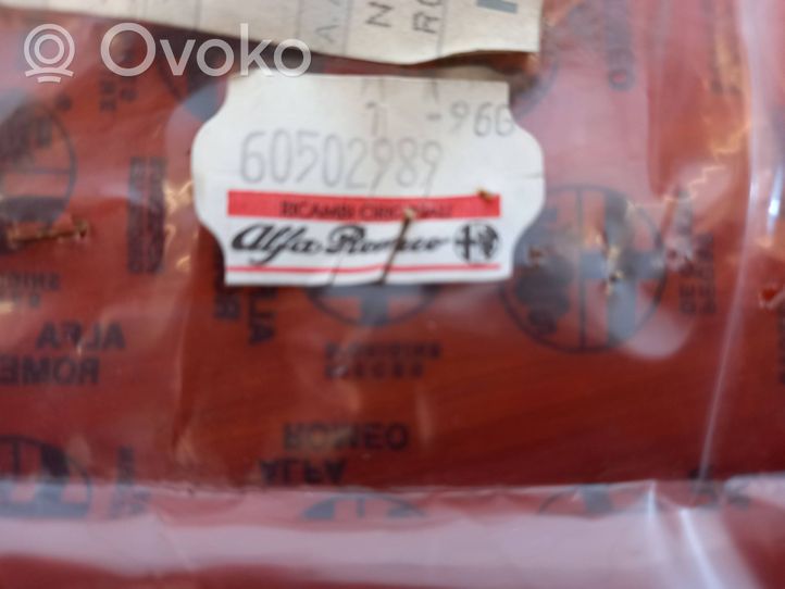 Alfa Romeo 33 Tubo flessibile del liquido di raffreddamento del motore 60502989