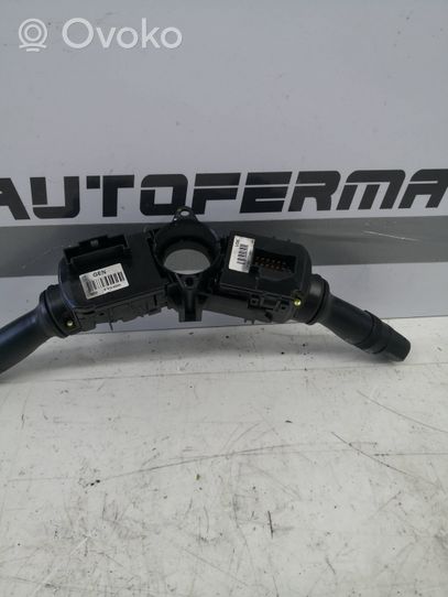 Hyundai i40 Leva/interruttore dell’indicatore di direzione e tergicristallo 3753MA2211