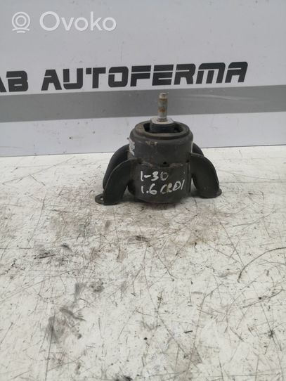 Hyundai i30 Supporto di montaggio del motore 21810A5200