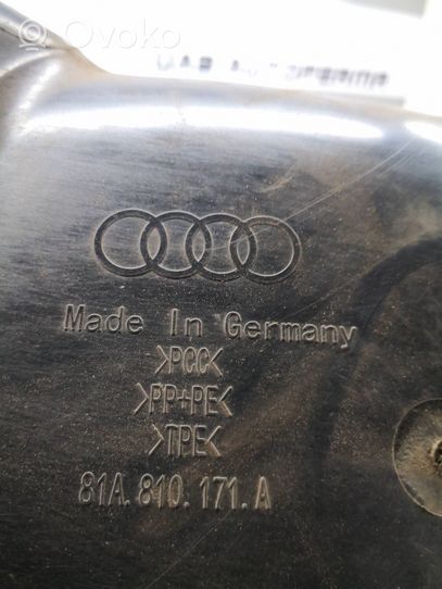 Audi Q2 - Nadkole tylne 81A810171A