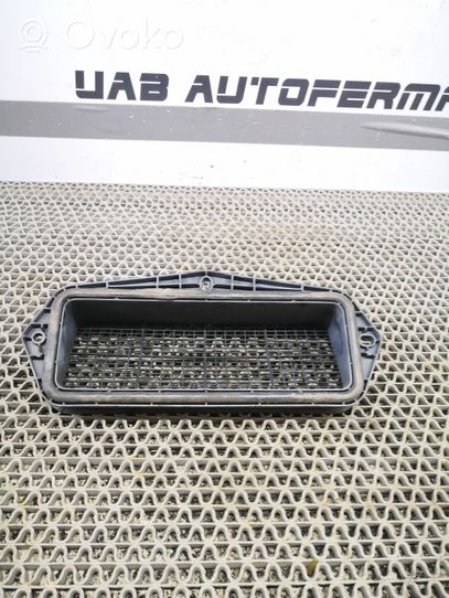 Audi Q2 - Oro paėmimo kanalo detalė (-ės) 5Q0815479