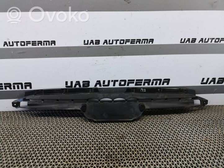 Audi Q2 - Radiator trim 81A853037