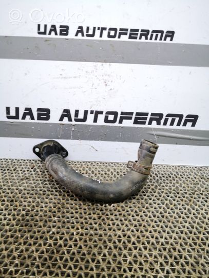 Hyundai i30 Tubo flessibile del liquido di raffreddamento del motore 256312B051