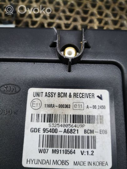 Hyundai i30 Aizdedzes ECU komplekts 391132A930