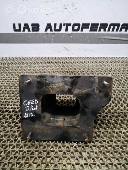 KIA Ceed Smorzatore/ammortizzatore d’urto per paraurti posteriore 86642A2000