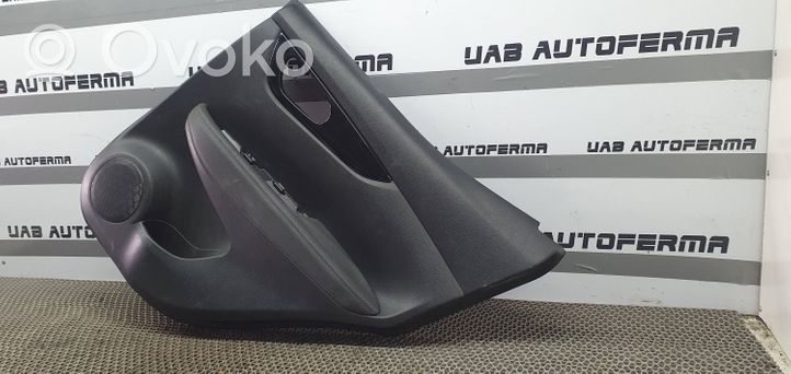 Nissan Qashqai Rivestimento del pannello della portiera posteriore 829224EA1A