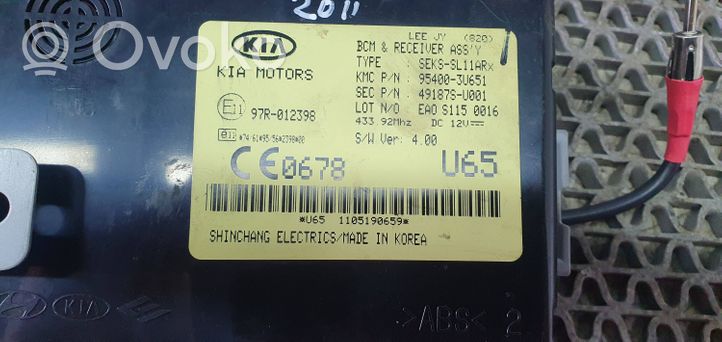 KIA Sportage Unité de commande / module de verrouillage centralisé porte 954003U651