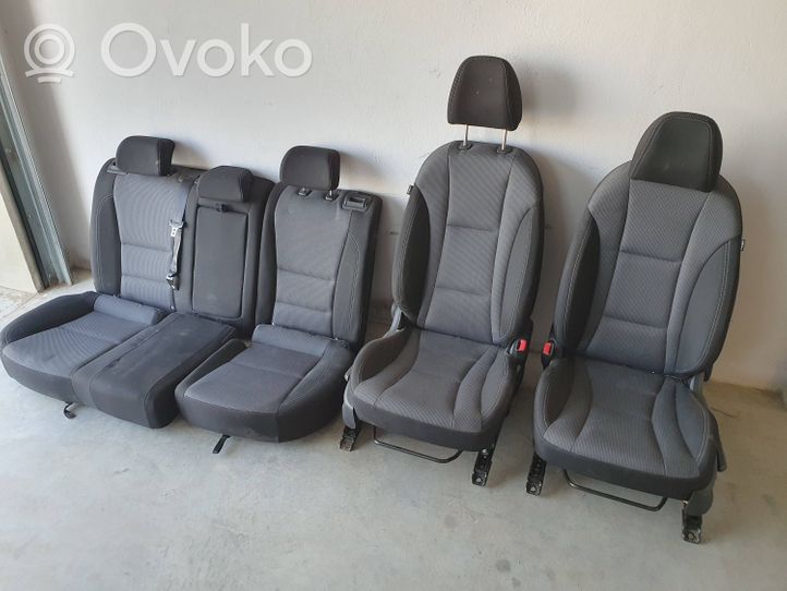 Hyundai i30 Set interni 