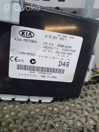 KIA Ceed Kit centralina motore ECU e serratura 391402A860