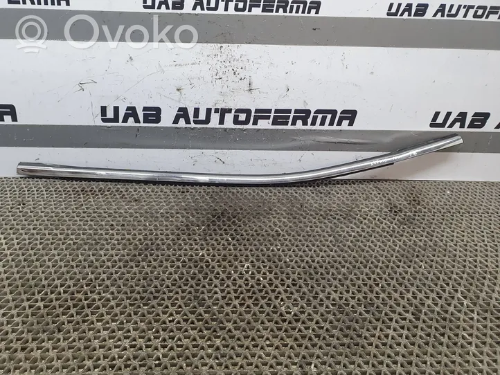 Nissan Qashqai Rivestimento modanatura del vetro della portiera posteriore 