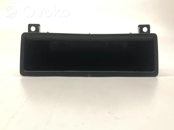 BMW 7 F01 F02 F03 F04 Boîte / compartiment de rangement pour tableau de bord 9113674