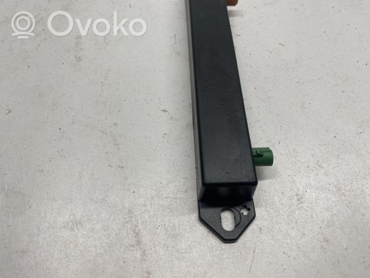 Chrysler Pacifica Antennenverstärker Signalverstärker 68227177AA